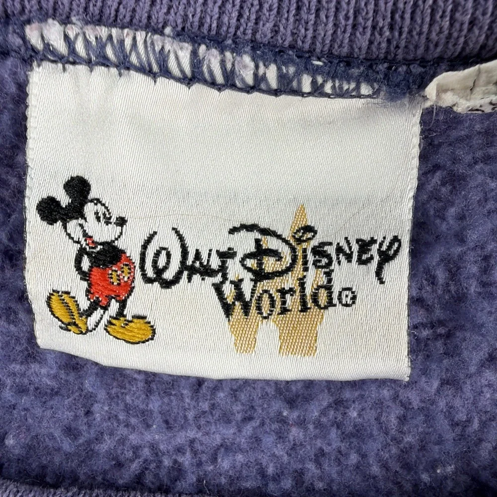 Vintage Walt Disney World Sweatshirt Medium Purple Embroidered Mickey USA - Picture 4 of 11